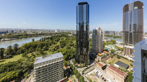 Oaks Brisbane On Margaret Suites - Accommodation Newcastle 2