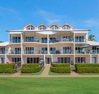 Ocean Breeze Near Parks and Rowes Bay - Accommodation Newcastle