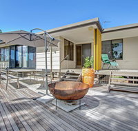 On the Hill at Metung - Accommodation Newcastle