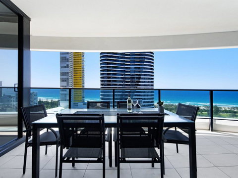 Oracle Sleek & Stylish 2 Bedroom Ocean View - Accommodation Newcastle 3