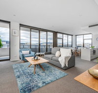 Oversized Luxe 1 Bedder - Amazing Barton - Gym - Accommodation Newcastle