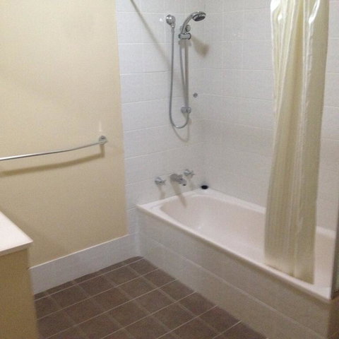 Oxley Court Serviced Apartments - Accommodation Newcastle 3