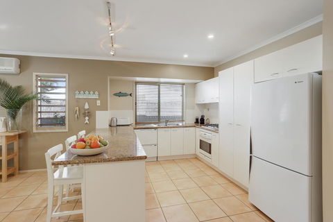 Palm Trees Noosa - Accommodation Newcastle 3