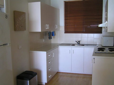 Park Towers Holiday Units - Accommodation Newcastle 3