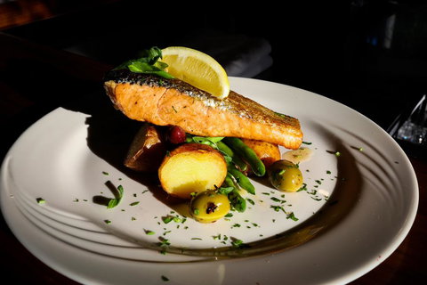 Parkhaven - Accommodation Newcastle 2