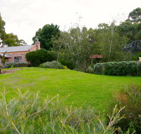 Pear Tree Hollow - Accommodation Newcastle