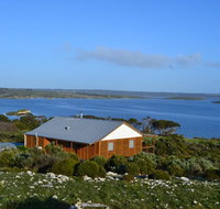 Pelican Lagoon Cabin - Accommodation Newcastle