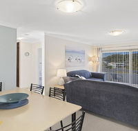 Pelicans Playground - 15/26 Ajax Ave - Accommodation Newcastle