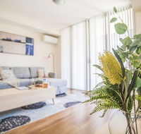 Perfect Accessible 1bed1bath Wolli Creek APT - Accommodation Newcastle