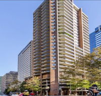 Perfect City location. Immaculate Apartment with Parking - Accommodation Newcastle