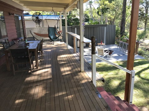 Pet Friendly Waterfront Holiday House On Peacefull Island With Bikes And Kayaks - Accommodation Newcastle 3