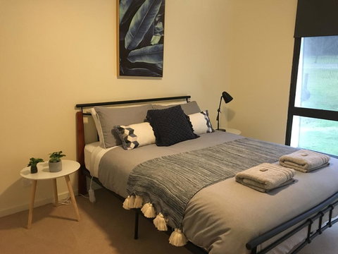 Petes Place - Accommodation Newcastle 1