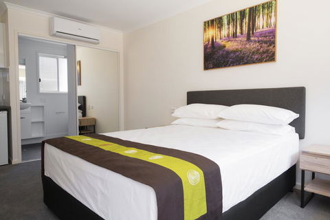 Petrie Mill Motel - Accommodation Newcastle 0