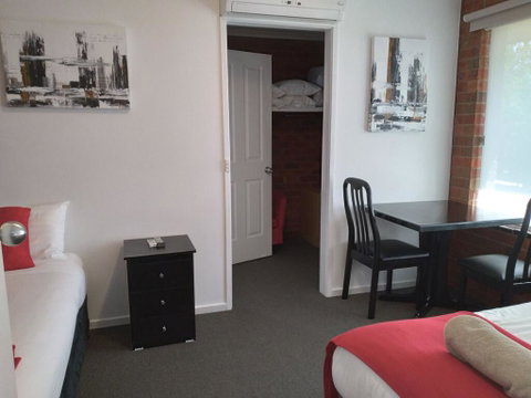 Pevensey Motor Lodge - Accommodation Newcastle 3