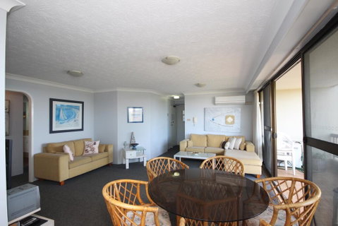 Pinnacle Unit 403 - Accommodation Newcastle 0
