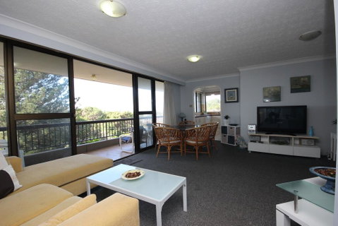 Pinnacle Unit 403 - Accommodation Newcastle 1