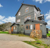 Piqueos 2 - Accommodation Newcastle