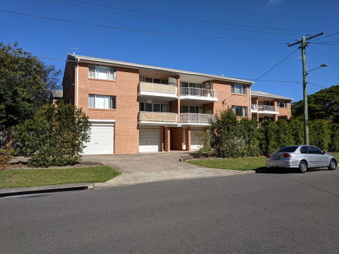 Poinciana Mews - Accommodation Newcastle 0