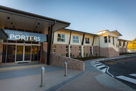 Porter's Plainland Hotel - Accommodation Newcastle 0