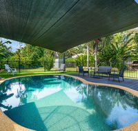 Private Pool Big Backyard Aircon - Paradise - Accommodation Newcastle