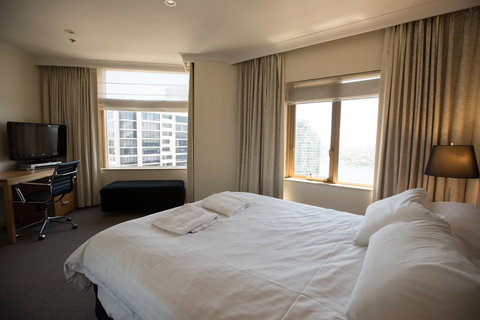Quay West 2108 - Accommodation Newcastle 0