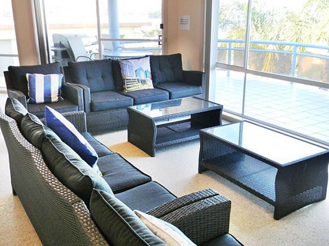 QUAYS 6 - Accommodation Newcastle 1