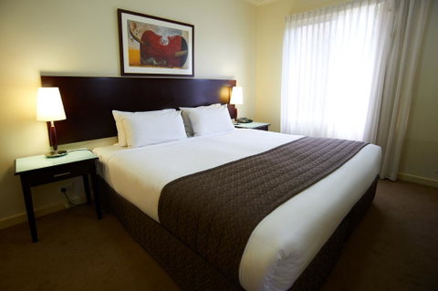Quest Royal Gardens - Accommodation Newcastle 3