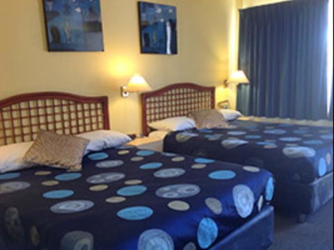 Raceways Motel - Accommodation Newcastle 3