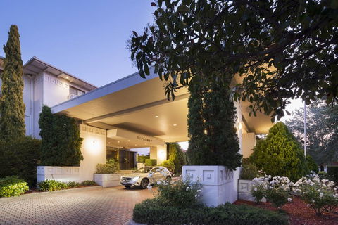 Ramada Diplomat Canberra - Accommodation Newcastle 0