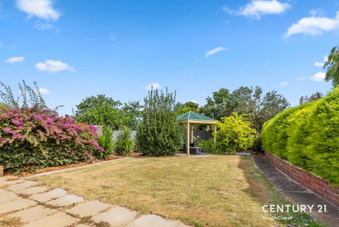 Reef & Vines Port Noarlunga - Accommodation Newcastle 1