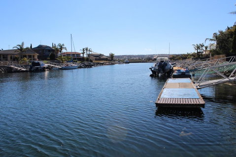 Relax At The Marina - Accommodation Newcastle 3