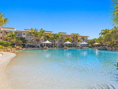 RESORT & SPA 6316 - Accommodation Newcastle 0