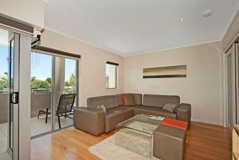 RESORT & SPA KINGSCLIFF 5212/13 - Accommodation Newcastle 3