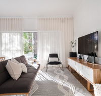 Restful Allawah Retreat near Sydney Airport - Accommodation Newcastle