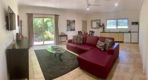 River Gum Luxury Bed And Breakfast - Accommodation Newcastle 0