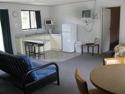 River Village Motel & Holiday Units - Accommodation Newcastle 0