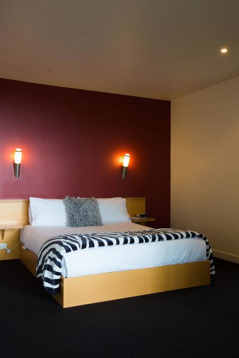 River Vineyard Retreat - Accommodation Newcastle 3