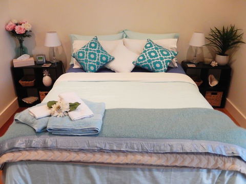 Riverbend Suite Rooms - Accommodation Newcastle 2