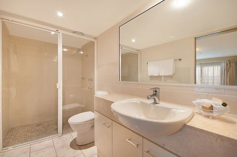 Riverside Holiday Apartments - Accommodation Newcastle 1