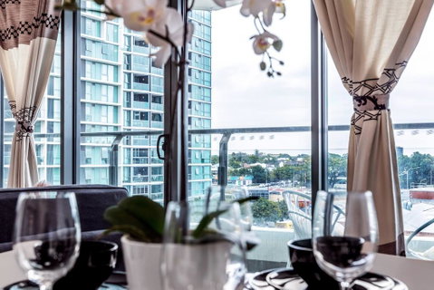 Riverside Living In Portside Wharf Hamilton - Accommodation Newcastle 3
