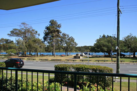 RIVERVIEW, UNIT 6, CURRUMBIN - Accommodation Newcastle 1