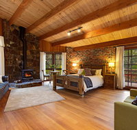 Rocky Creek Art Garden BB