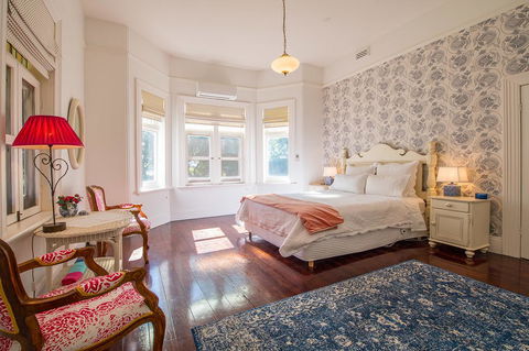 Russley Rural Retreat - Accommodation Newcastle 1