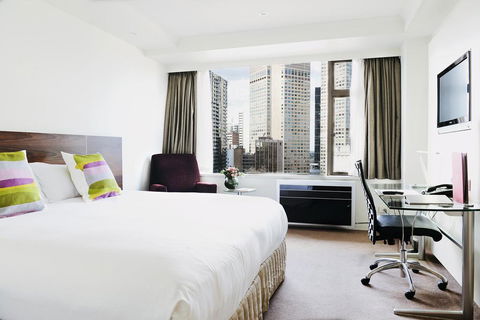 Rydges Melbourne - Accommodation Newcastle 0