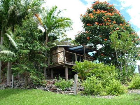 Sacred Mountain Retreat - Accommodation Newcastle 3