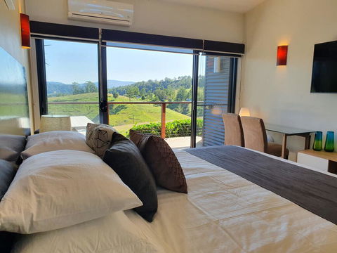 Sanctuary Hill Retreat - Accommodation Newcastle 1