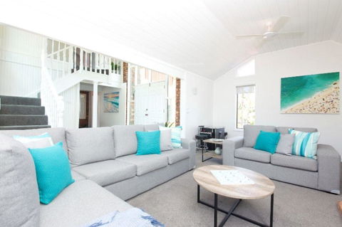 SAND DUNES - Accommodation Newcastle 1