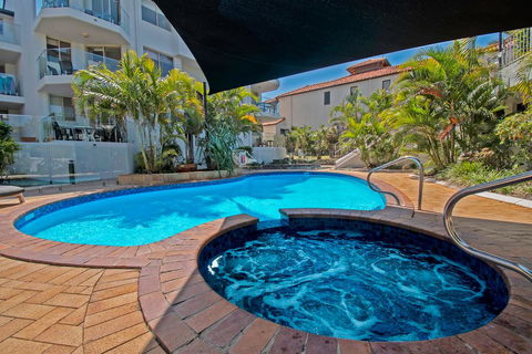 Sandcastles On Currumbin Beach - Accommodation Newcastle 1
