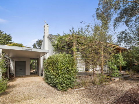 SEA CORNER - Anglesea - Accommodation Newcastle 0