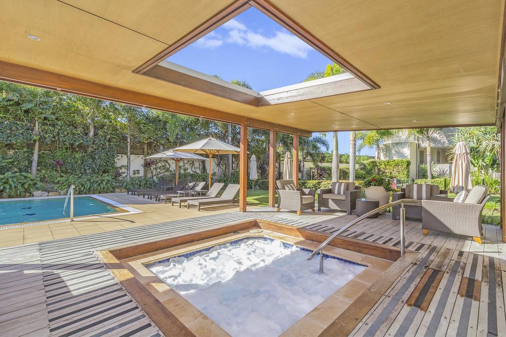 Casuarina Beach NSW Accommodation Newcastle